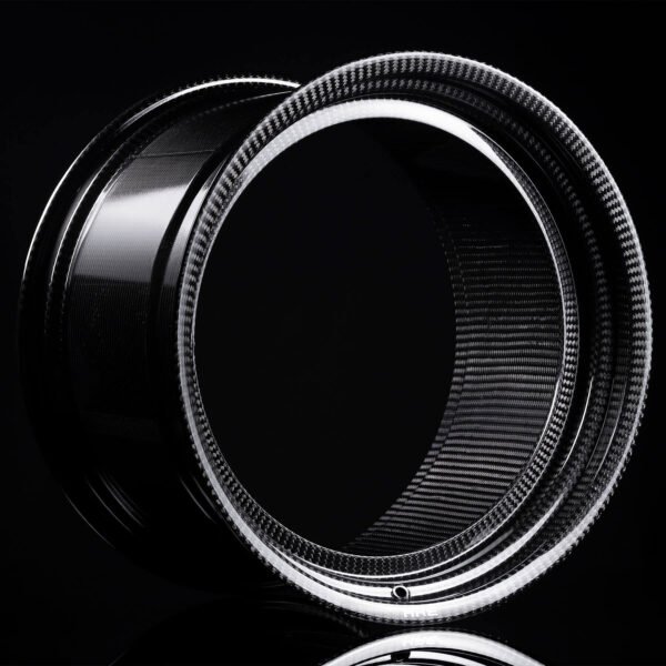 HRE Forged 2-Piece CRBN™ 系列碳纖維 Forged HX104